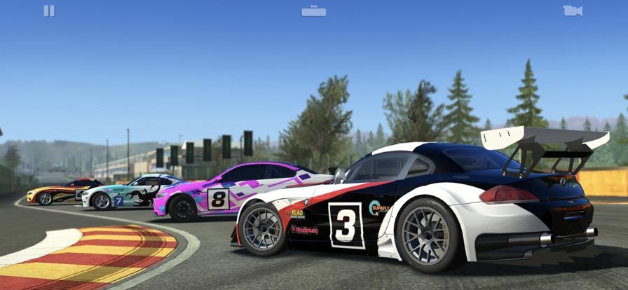 Real Racing 3截图2