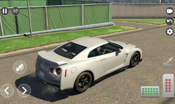 日产GTR跑车终极模拟器截图1